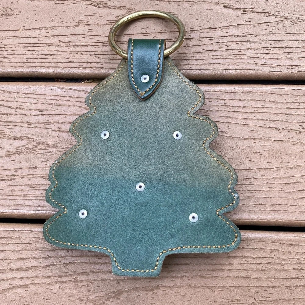 VTG GREEN LEATHER CHRISTMAS Tree shaped door bell hanger with beautiful patina